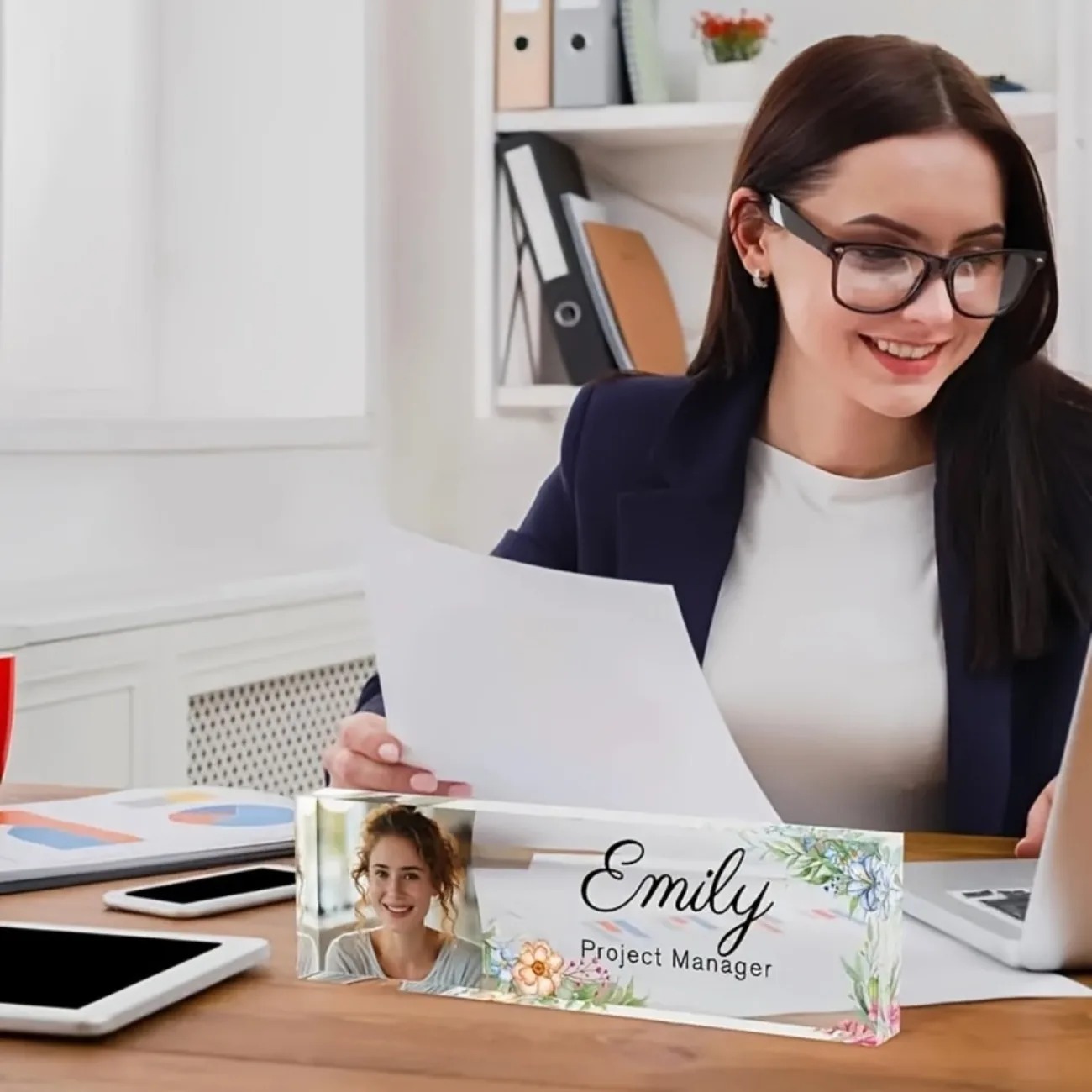 ป้ายชื่ออะคริลิกตั้งโต๊ะลายดอก - Desk Name Plate บทวิจารณ์และราคา