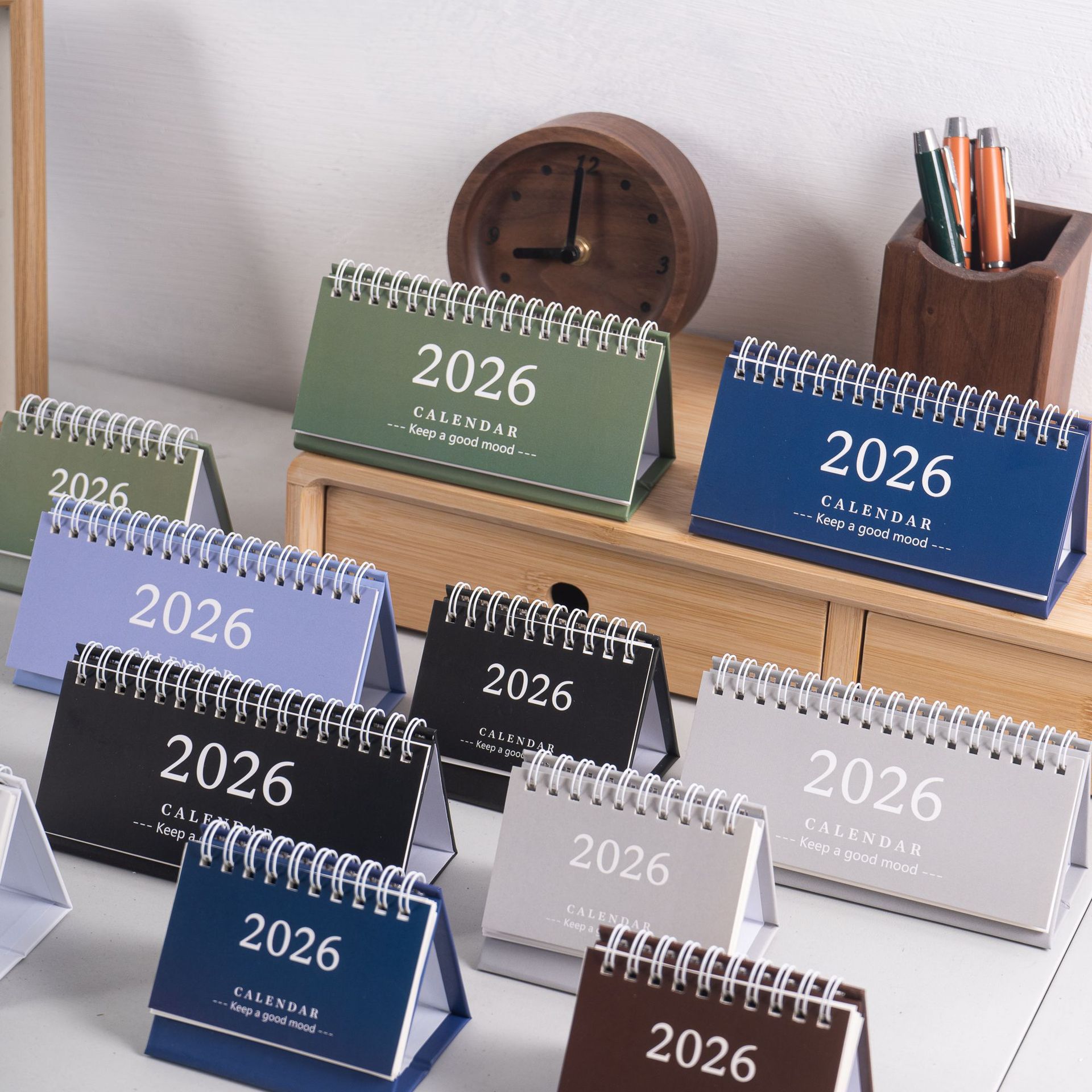 Simple ปฏิทินตั้งโต๊ะ 2025-202 - Office Stationery Supply List บทวิจารณ์และราคา